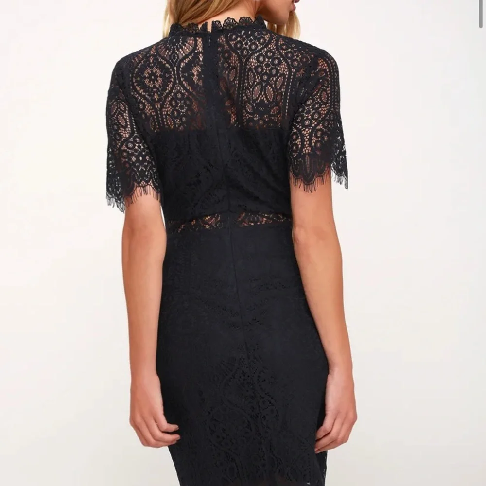 Lulus - Picture 3 of 3